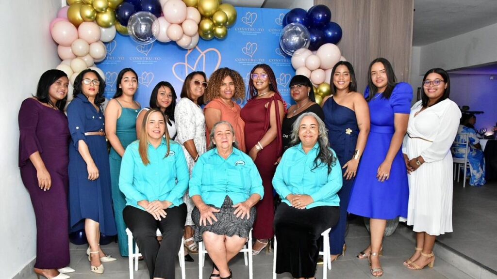 Fundación Constru-Yo celebra tercera graduación y fortalece el empleo femenino en la construcción